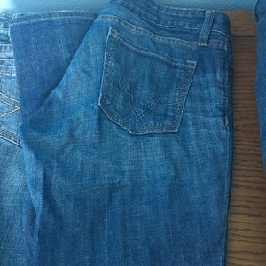 Lot of 6 pairs of jeans